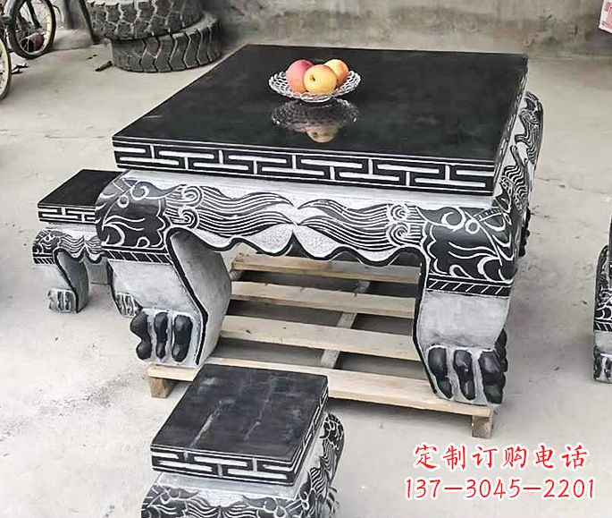 泰州中领雕塑方形仿古石桌凳