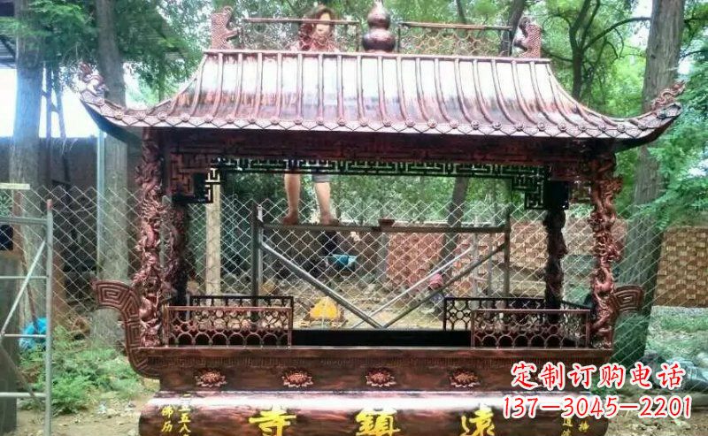 泰州方形寺庙香炉铜雕塑