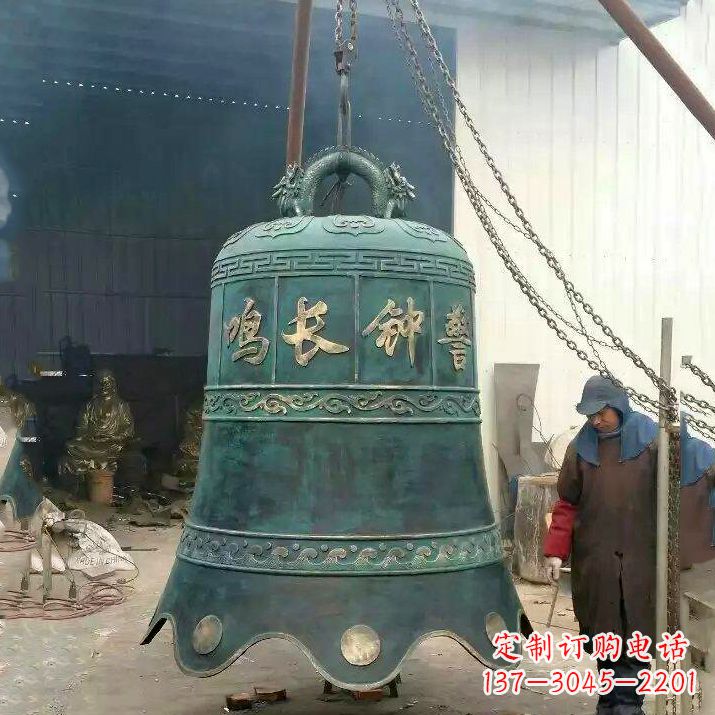 泰州精美仿古青铜钟雕塑