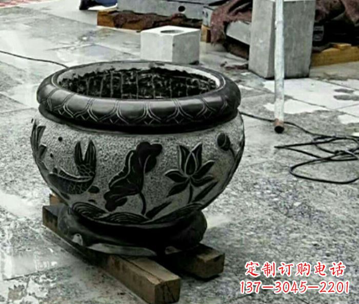 泰州精美仿古招财水缸石雕