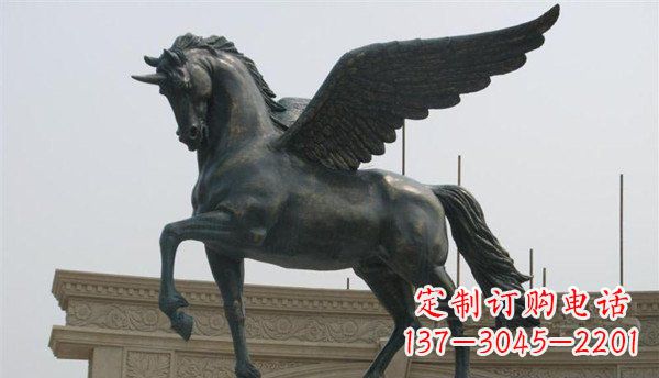 泰州马广场铜雕赋予空间无限魅力