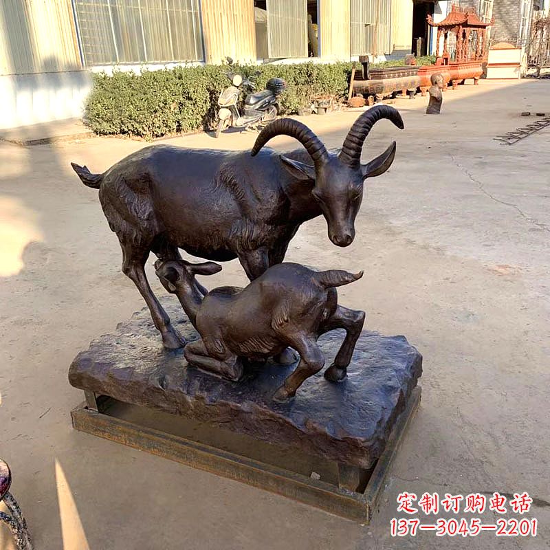 泰州羔羊跪乳铜雕-学校校园文化景观雕塑摆件