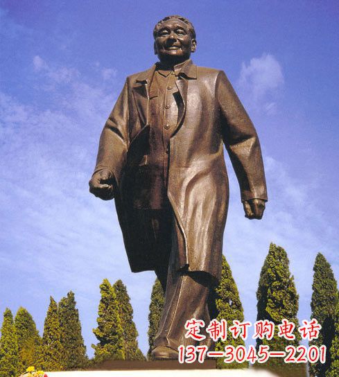 泰州产品名称传承历史 铸就邓小平雕塑