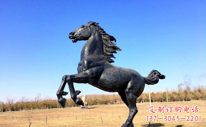 泰州精美铜雕奔马动物雕塑