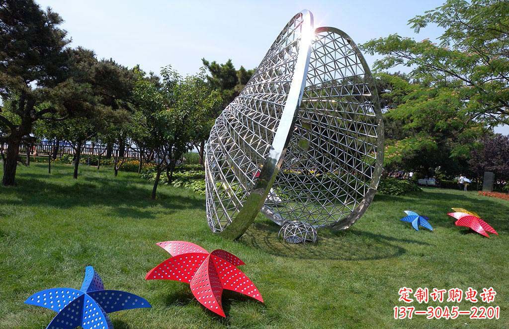泰州精美不锈钢贝壳海星景观雕塑