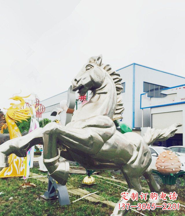 泰州产品名称优雅的不锈钢雕塑——奔马