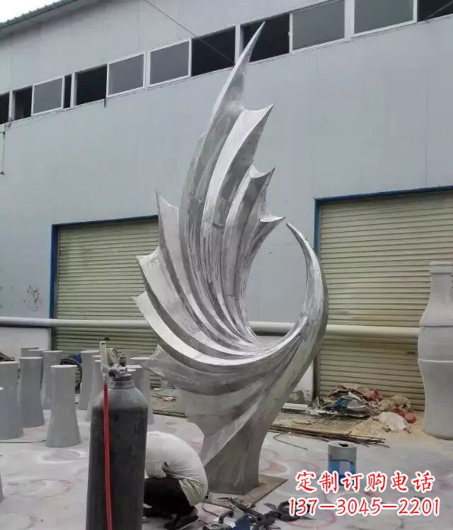 泰州 不锈钢凤凰抽象雕塑