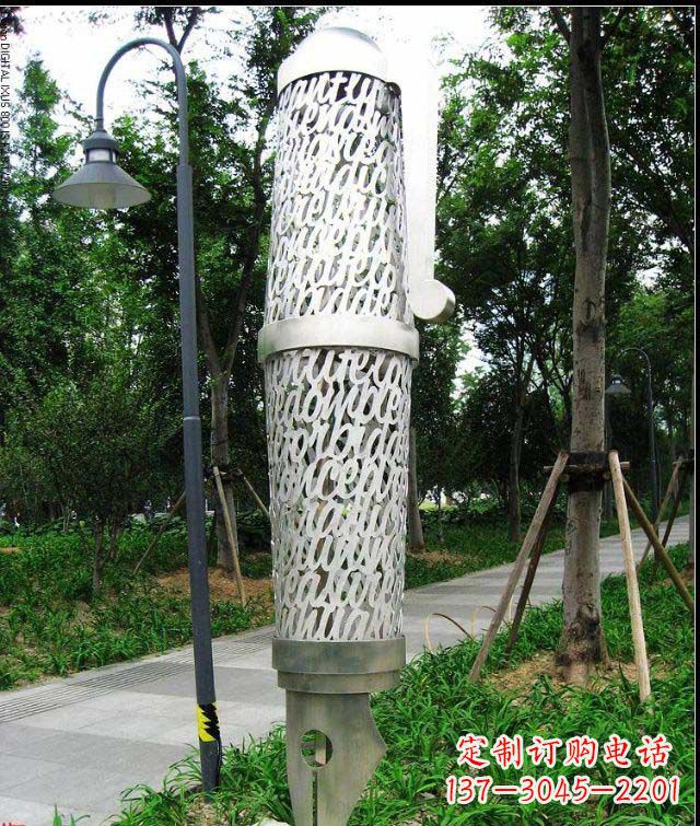 泰州公园和空间绚丽抽象钢笔雕塑