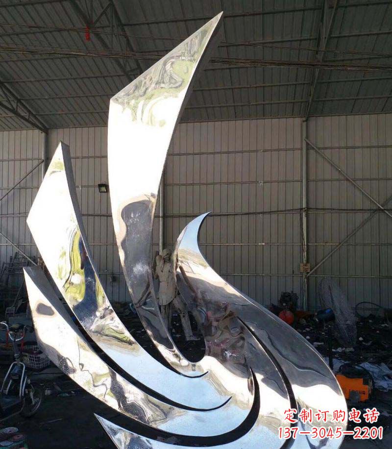 泰州精巧不锈钢和平鸽雕塑