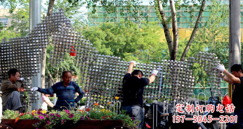 泰州中领雕塑 - 动物抽象不锈钢雕塑