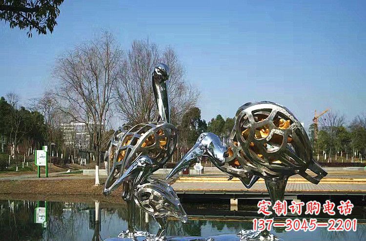 泰州手工制作的可爱丹顶鹤雕塑