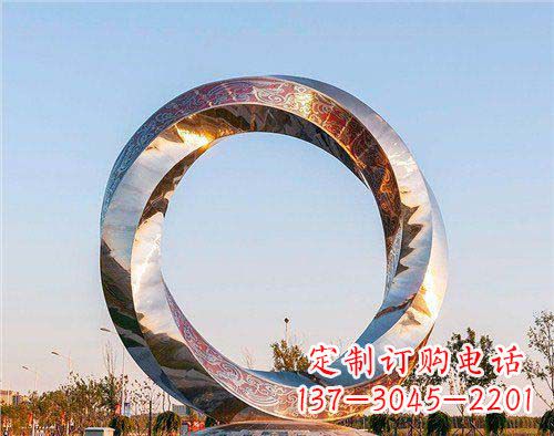 泰州精美的不锈钢圆环景观雕塑