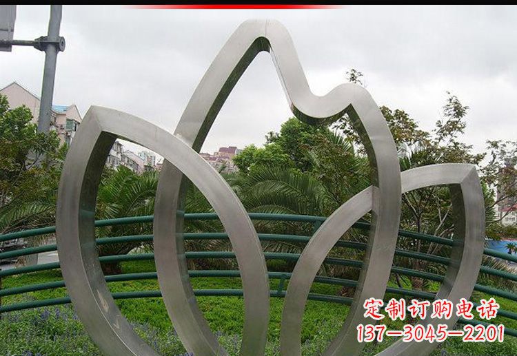 泰州产品名称不锈钢树叶造型装置