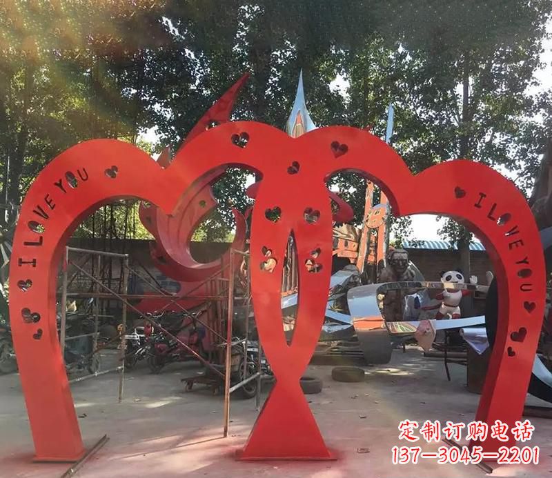 泰州中领雕塑新款不锈钢心形拱门雕塑