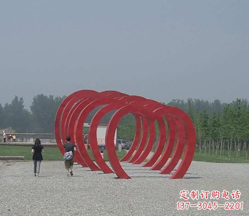 泰州不锈钢心形拱门雕塑