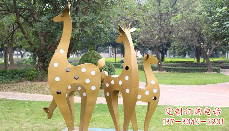 泰州彩色不锈钢梅花鹿雕塑