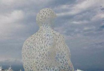 泰州不锈钢字母镂空人物雕塑