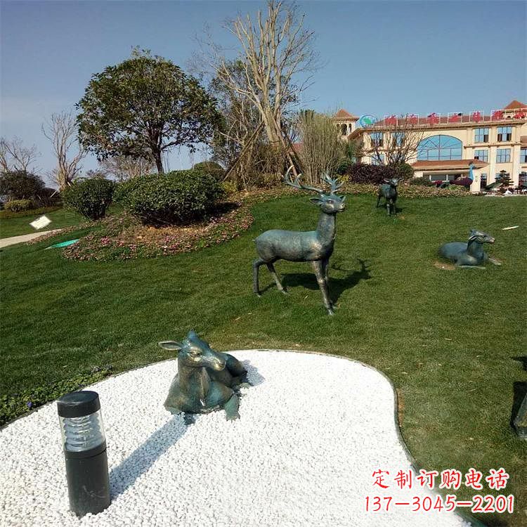 泰州公园草坪动物雕塑摆件铜雕鹿