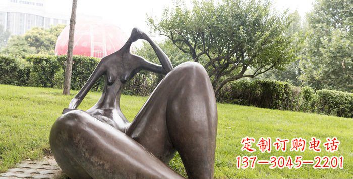 泰州独特而精美的抽象女人铜雕