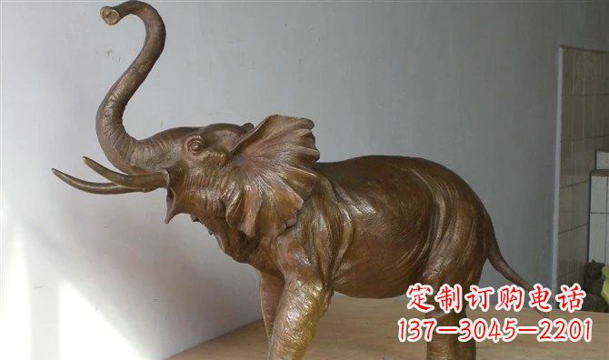 泰州优雅大象招财铜雕