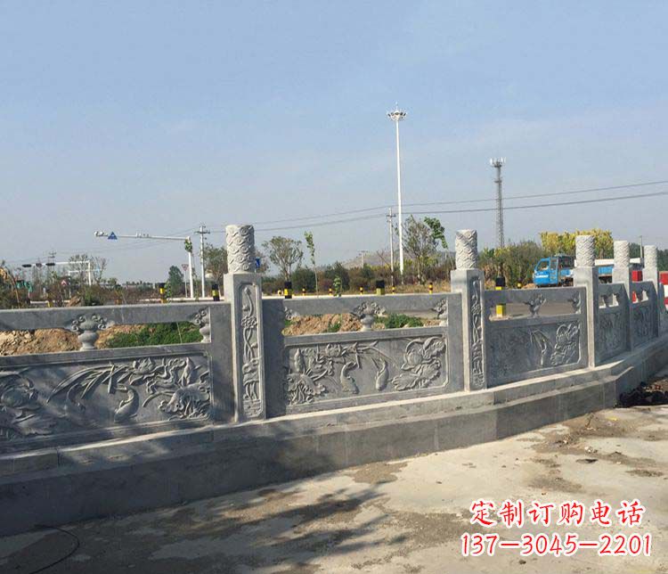 泰州风格各异的精美公园仿古石栏板雕塑