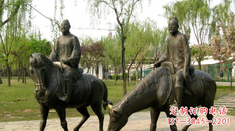 泰州公园古人骑马人物铜雕
