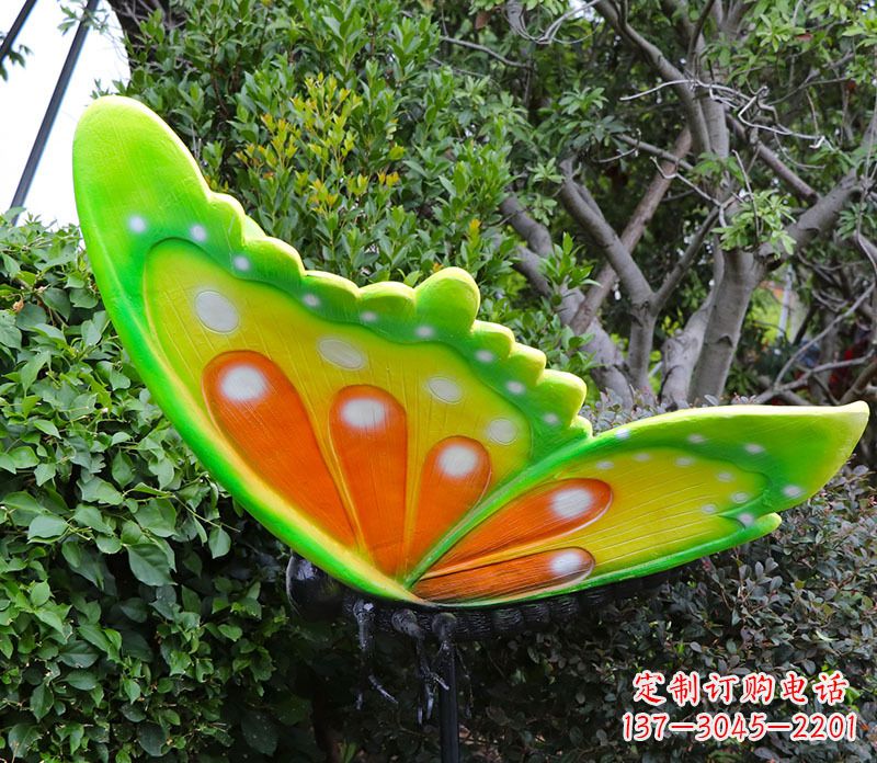 泰州玻璃钢仿真蝴蝶雕塑