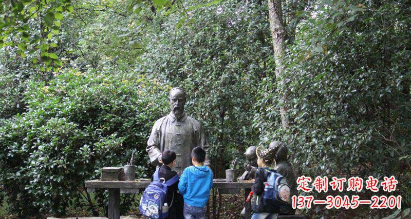 泰州小孩领雕塑——让孩子永记知识