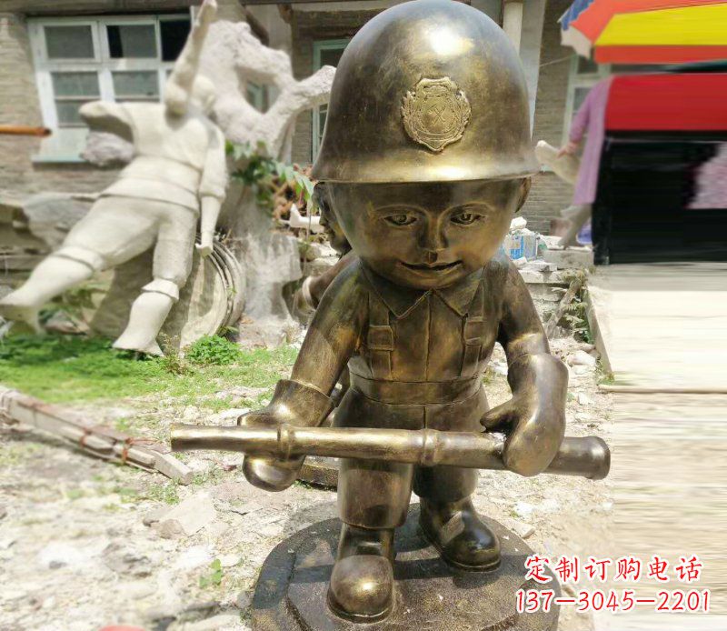 泰州精致细腻的交通警察铜雕