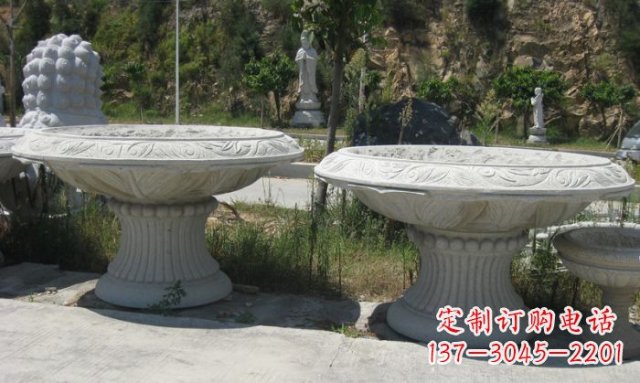 泰州美轮美奂的大理石花盆雕塑