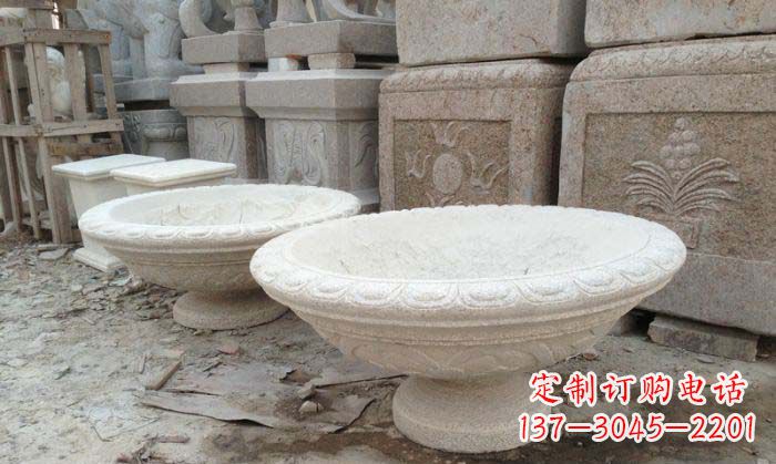泰州细腻雅致的大理石花盆石雕