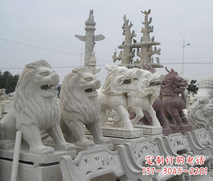 泰州新中式金色狮子雕塑