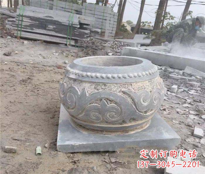泰州古典风格的仿古石水缸雕塑