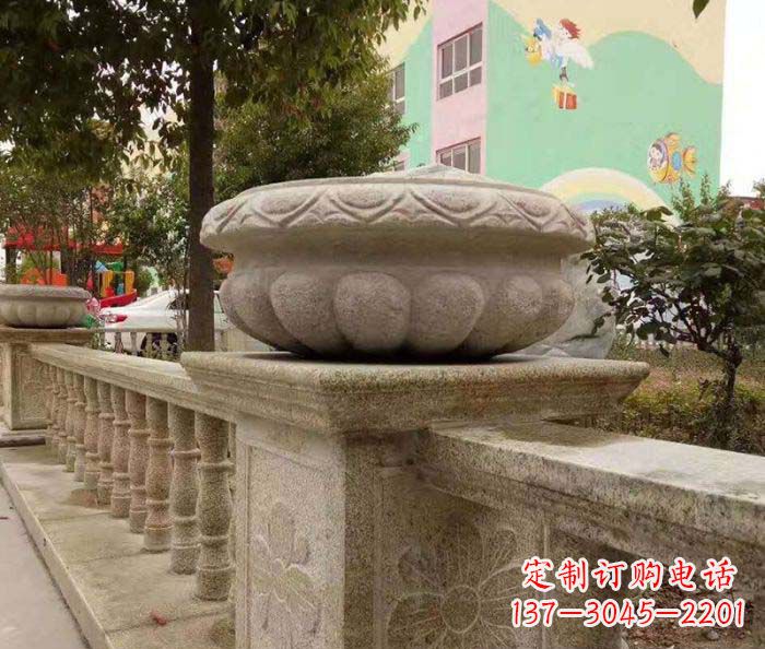 泰州砂岩花盆雕塑