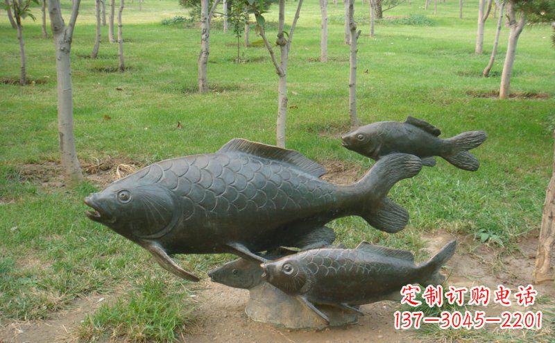 泰州中领雕塑手工制作铜鲤鱼雕塑