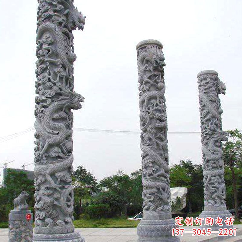 泰州公园龙柱雕塑