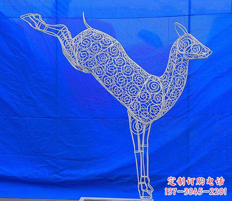 泰州中领雕塑梅花鹿不锈钢镂空雕塑