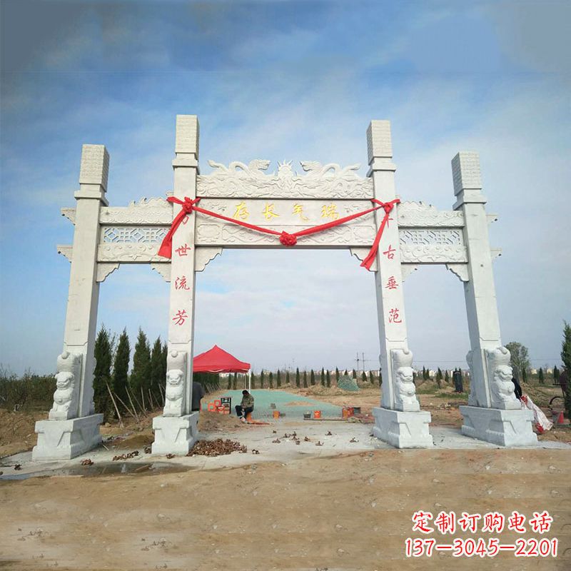 泰州中领雕塑专业定制公园三间四柱牌坊雕塑