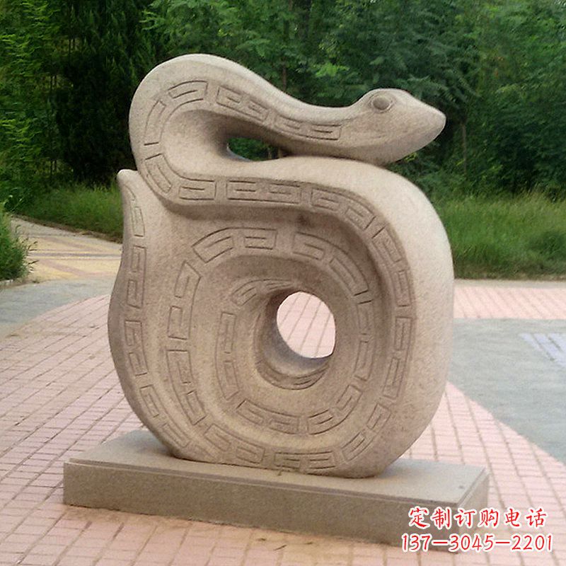 泰州公园砂岩生肖动物蛇石雕摆件