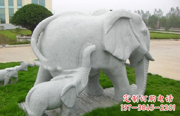 泰州公园石雕母子大象