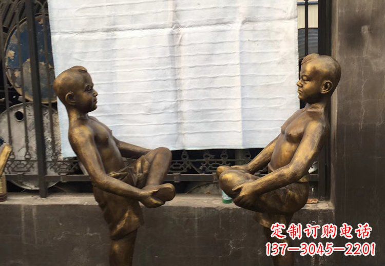 泰州公园铜雕儿童玩游戏人物雕塑