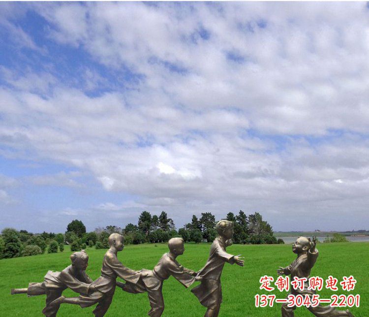 泰州铜雕老鹰抓小鸡游戏人物雕塑