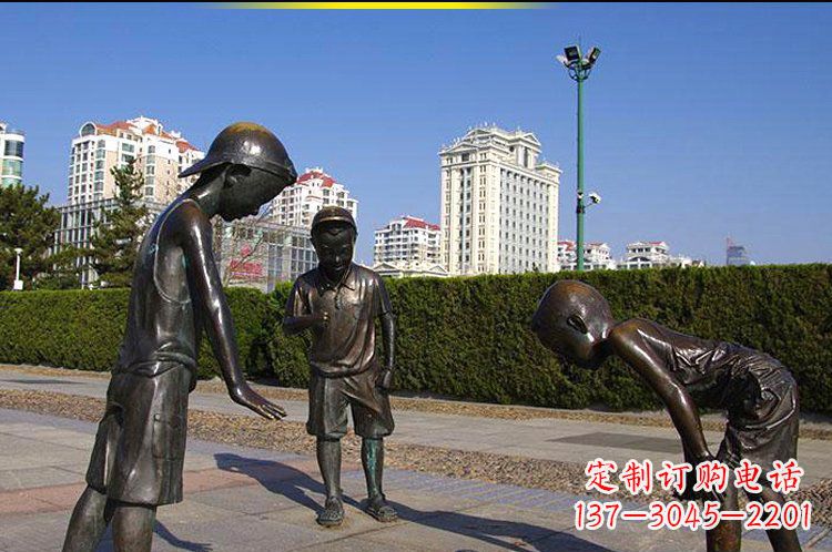 泰州玻璃钢陀螺雕塑