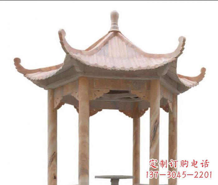 泰州美丽而优雅的公园晚霞红六角石凉亭雕塑