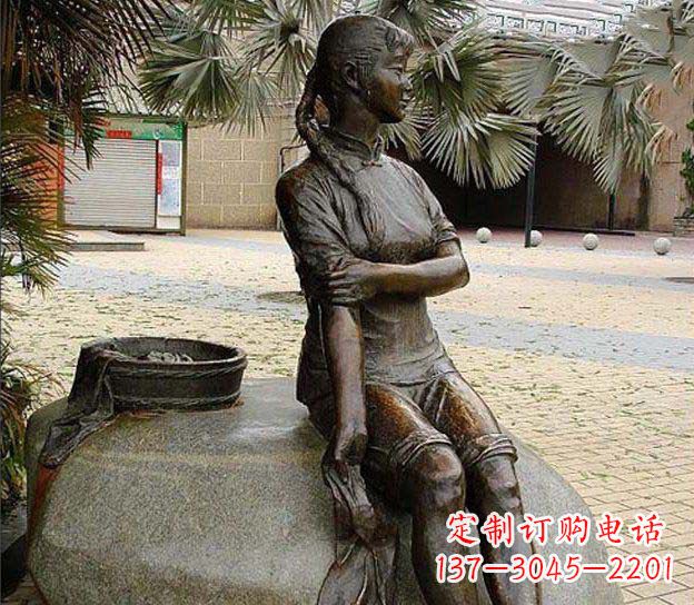泰州中领雕塑定制,洗衣服的女孩铜雕塑