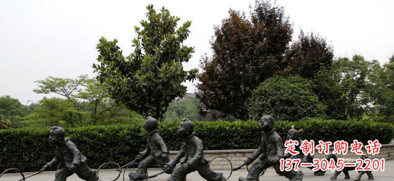 泰州精美推铁圈小品铜雕，让小孩更加可爱