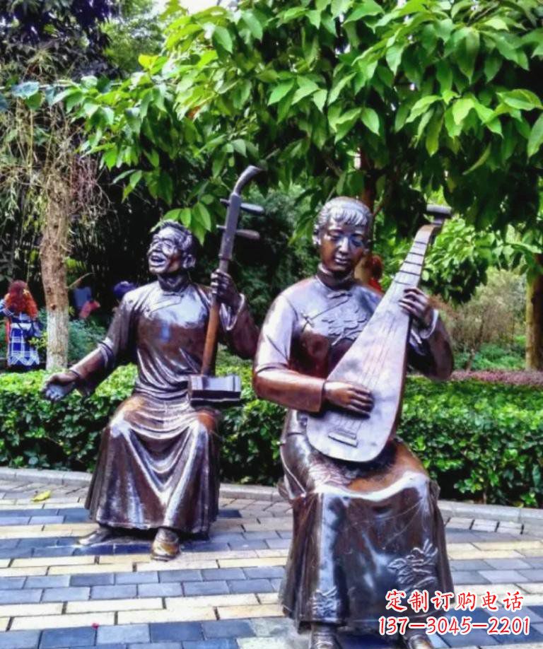 泰州以音乐为灵感原点的二胡铜雕