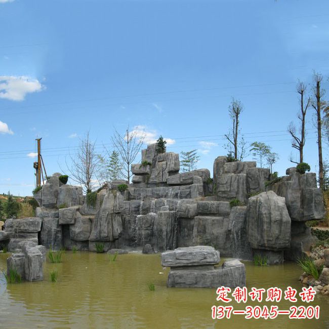 泰州金碧辉煌的公园雕塑