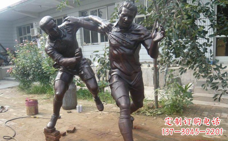 泰州领雕塑卓越的足球雕塑技艺