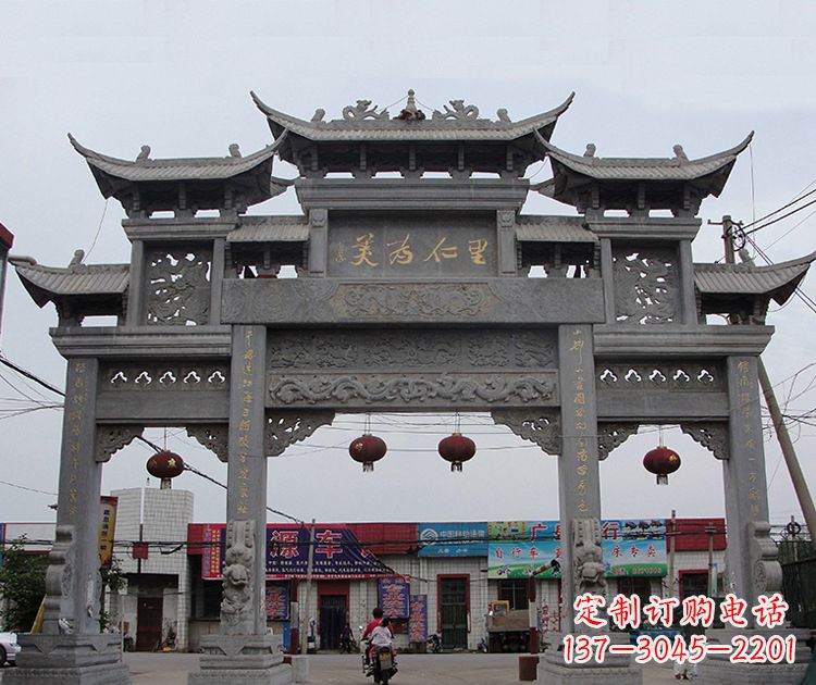 泰州古城牌坊雕塑,让历史永久流传